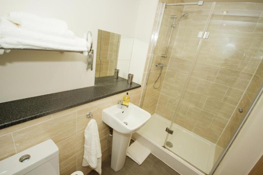 Courtyard Mews Apartamento Wakefield Exterior foto