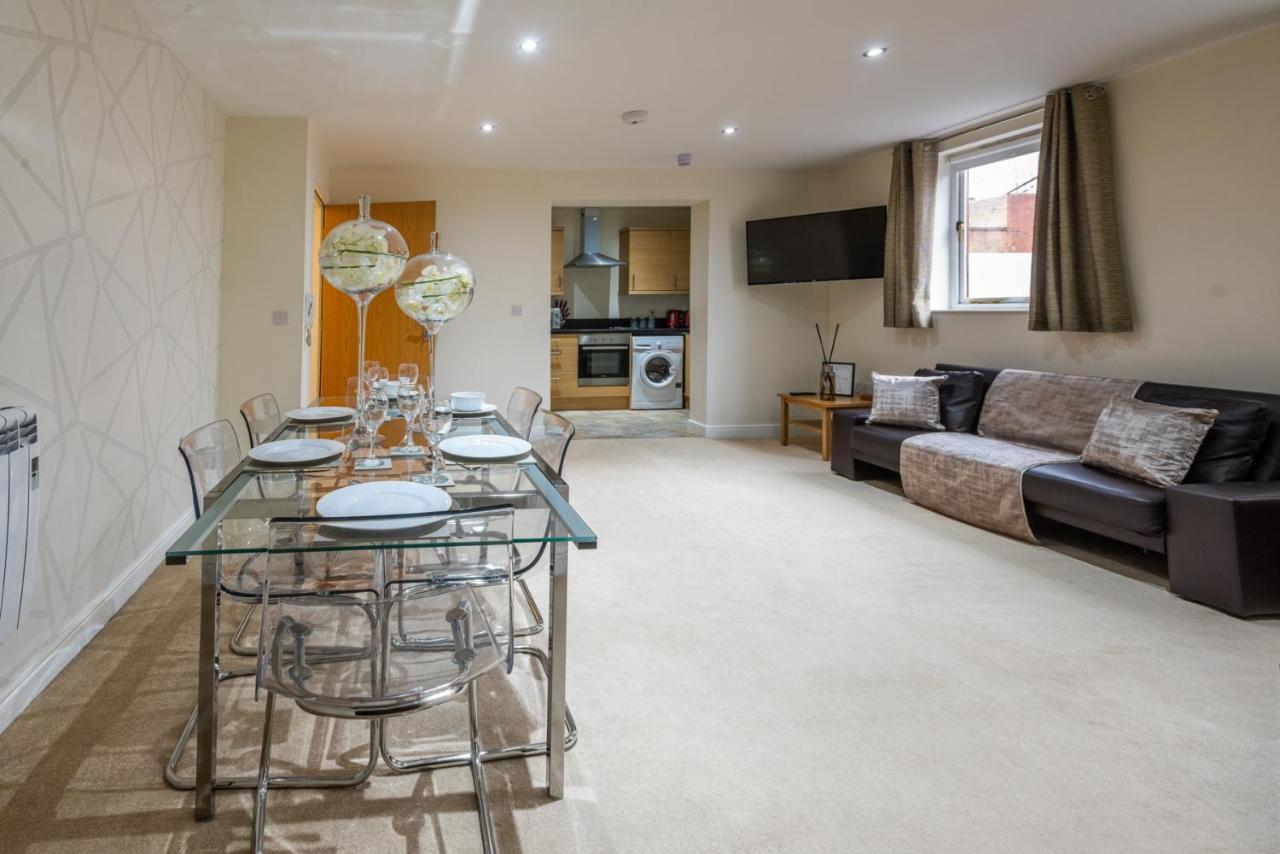 Courtyard Mews Apartamento Wakefield Exterior foto