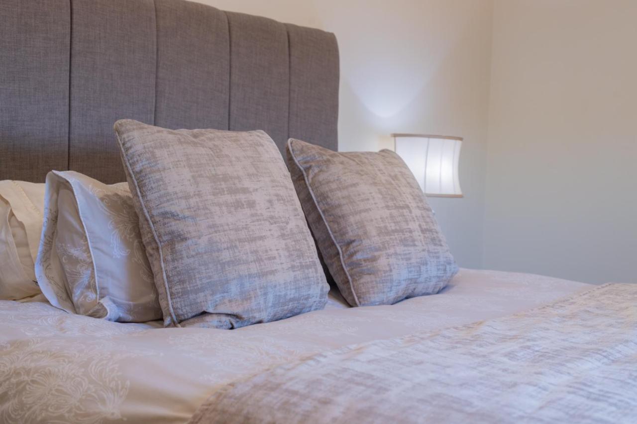 Courtyard Mews Apartamento Wakefield Exterior foto
