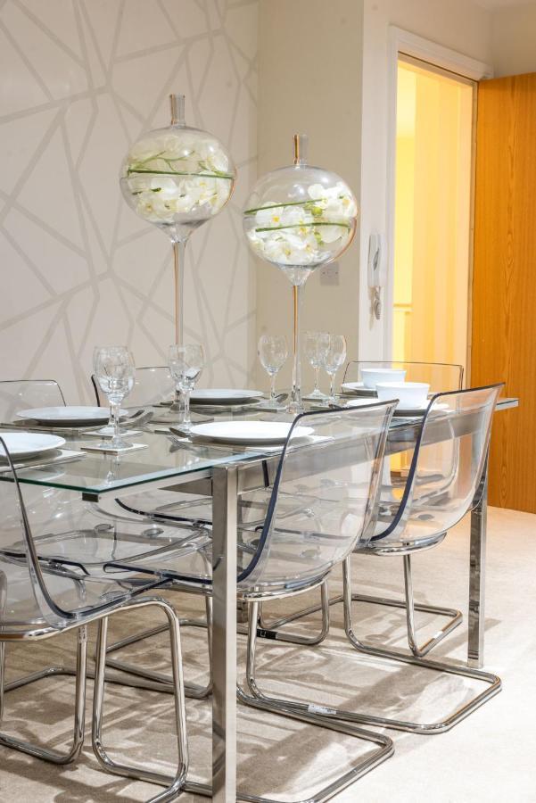 Courtyard Mews Apartamento Wakefield Exterior foto